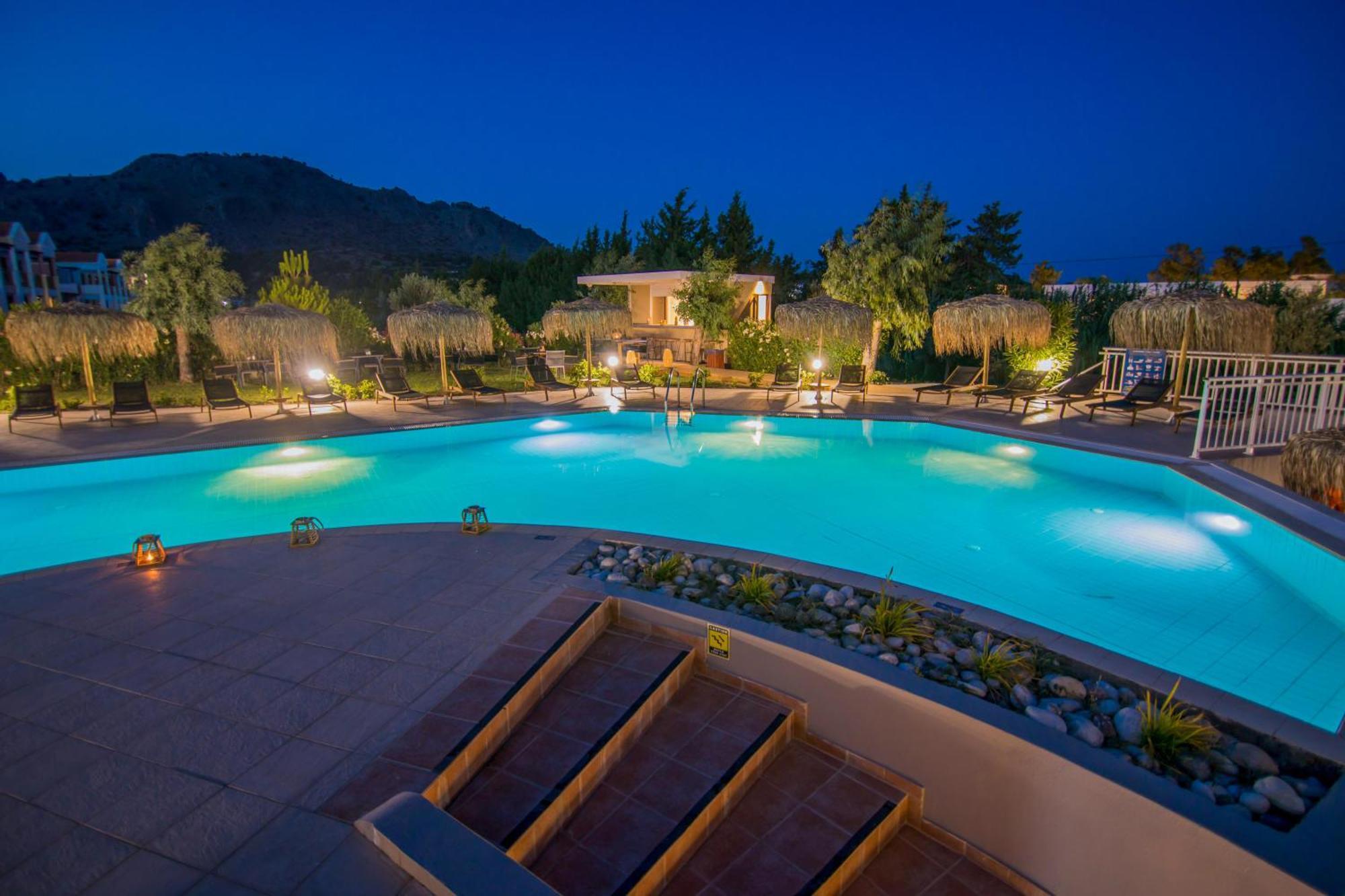 Lindos Breeze Beach Hotel Kiotari Esterno foto