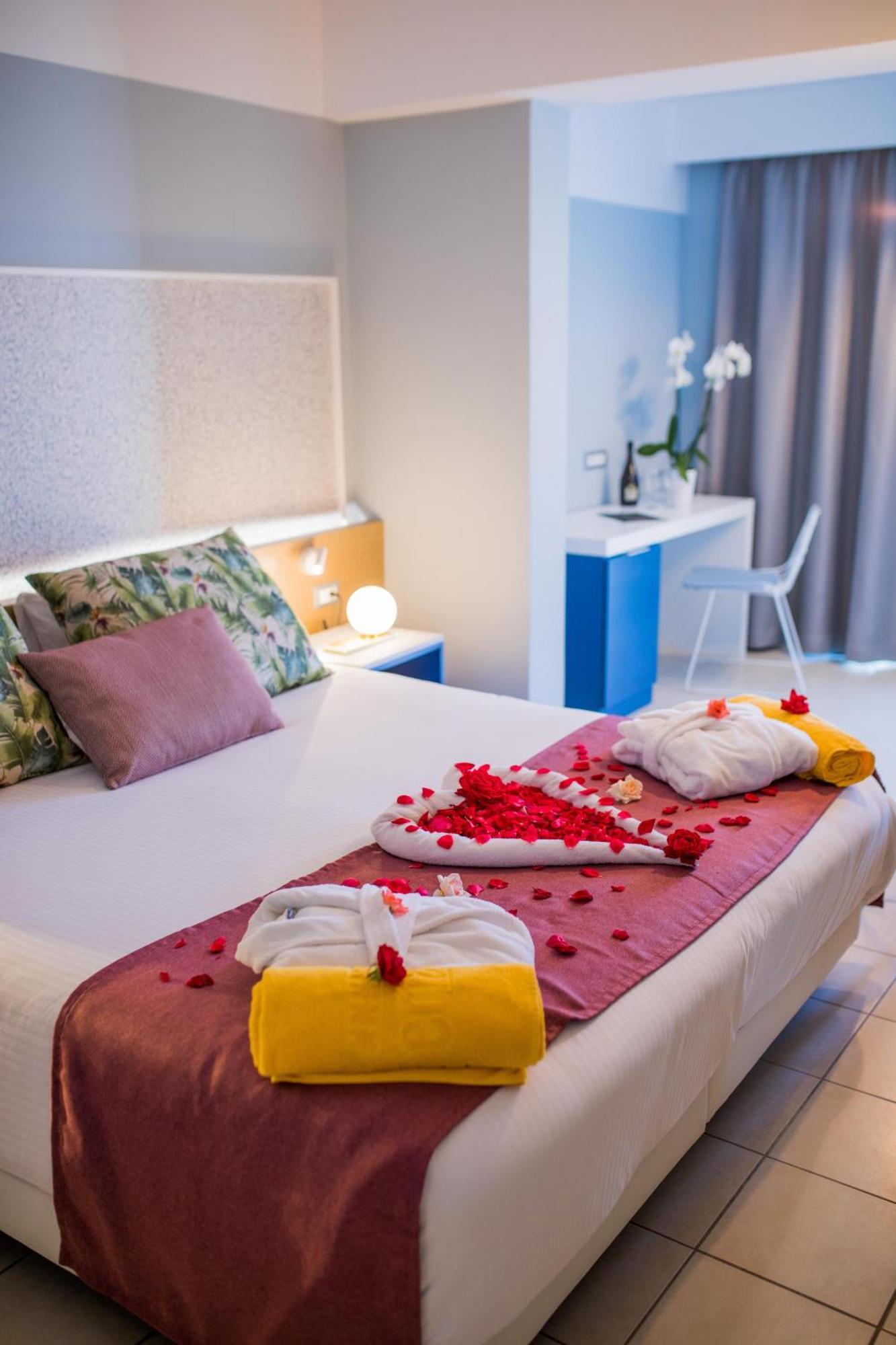 Lindos Breeze Beach Hotel Kiotari Esterno foto