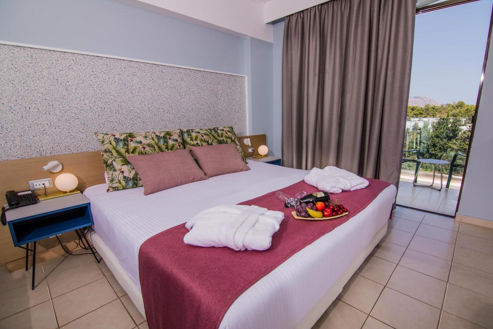 Lindos Breeze Beach Hotel Kiotari Esterno foto