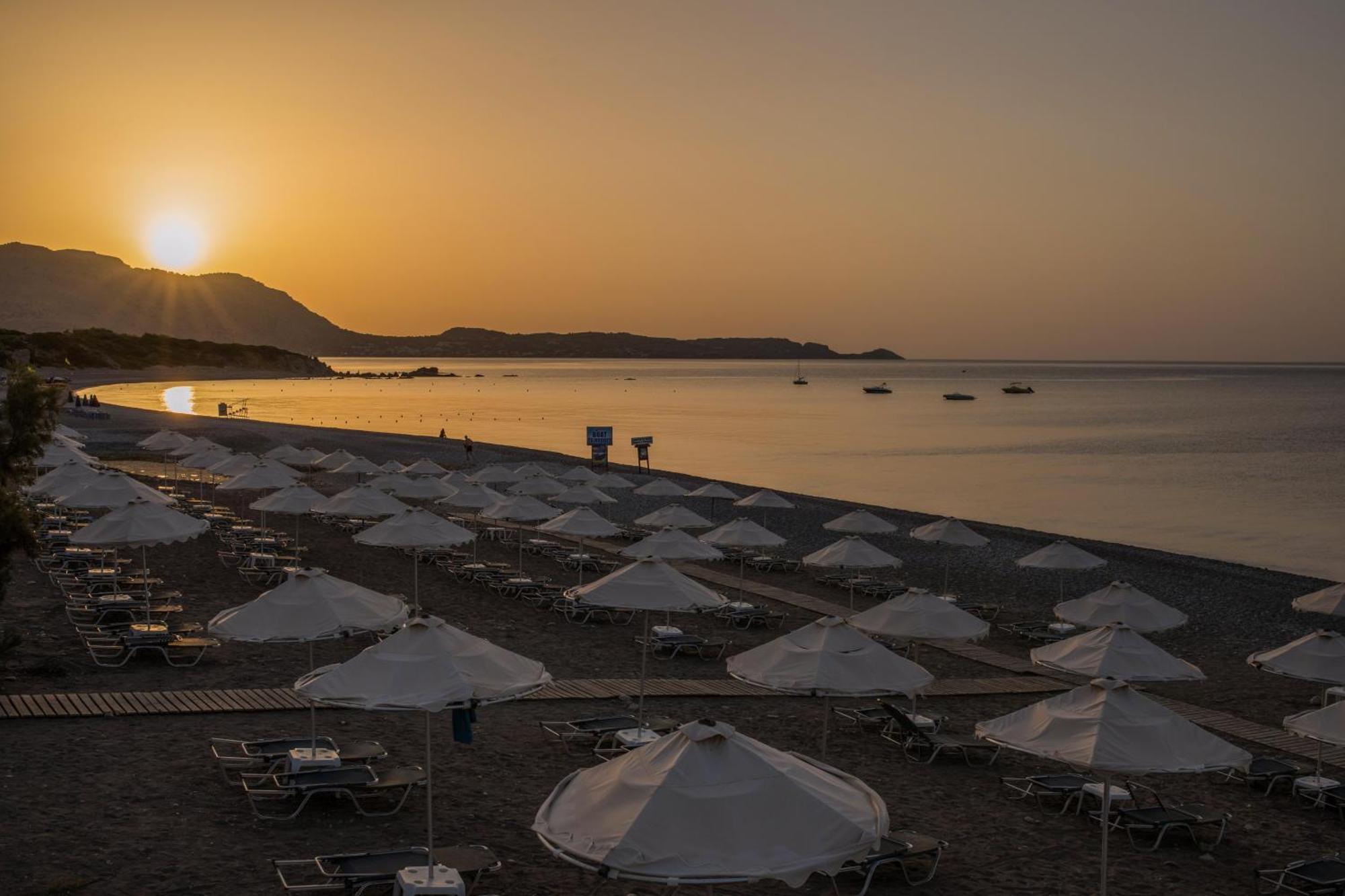 Lindos Breeze Beach Hotel Kiotari Esterno foto