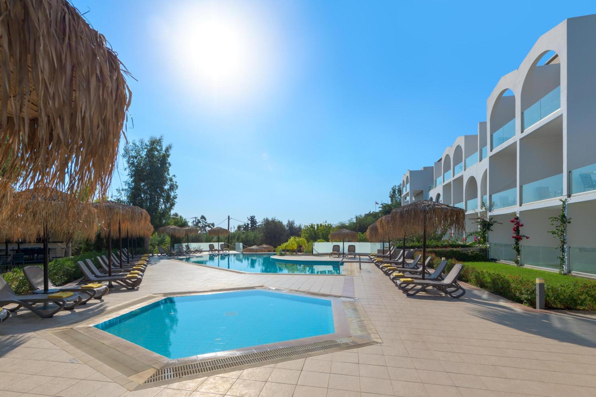 Lindos Breeze Beach Hotel Kiotari Esterno foto