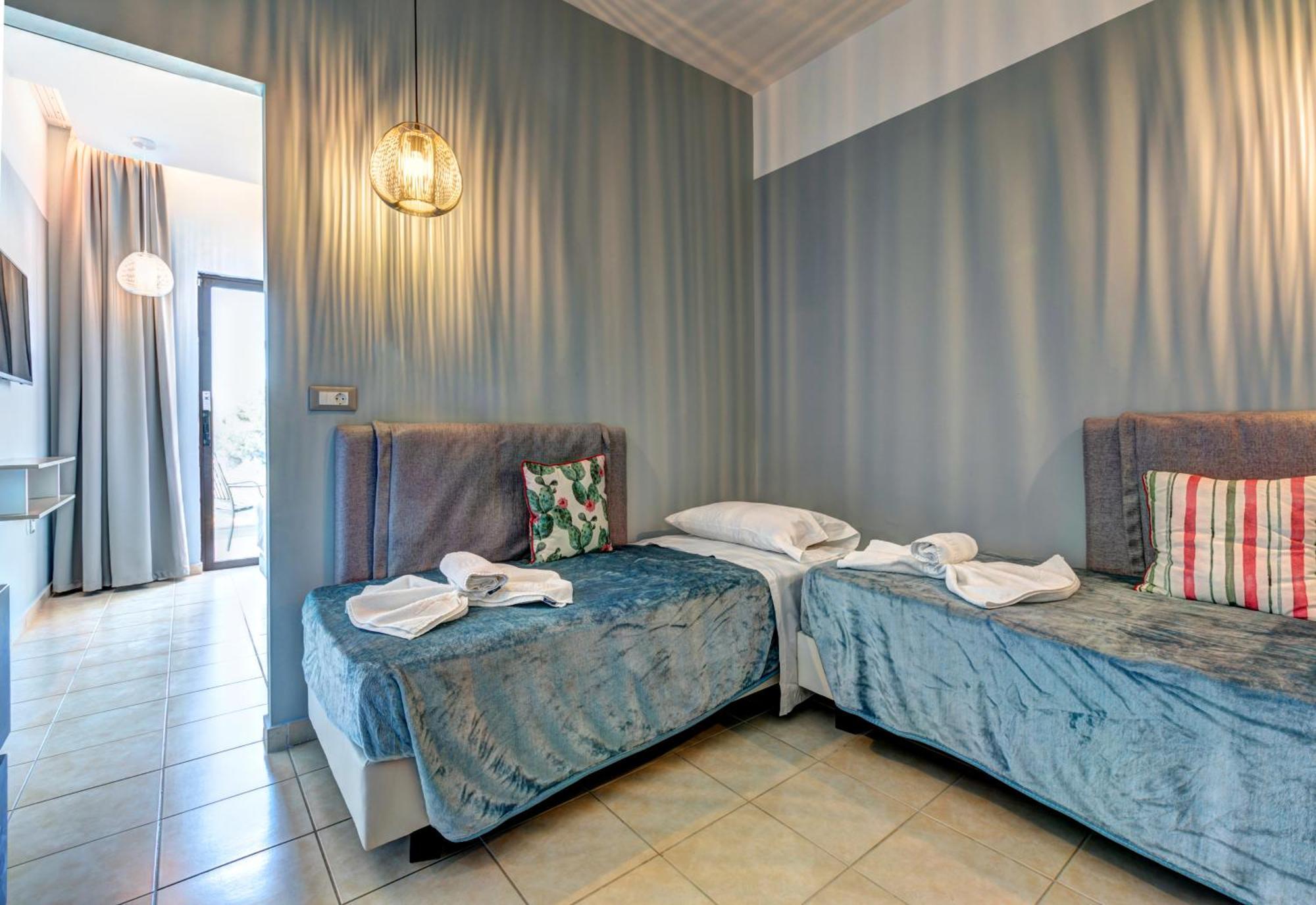 Lindos Breeze Beach Hotel Kiotari Esterno foto